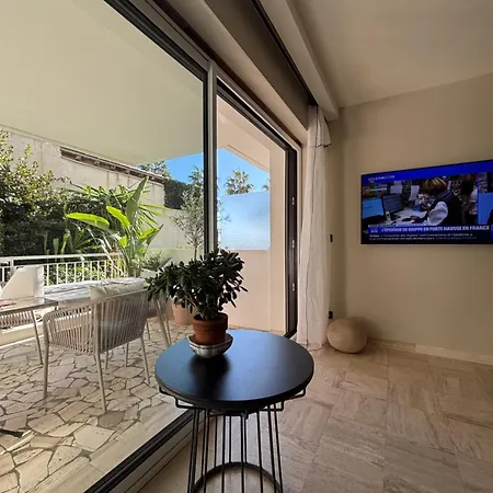 Palm Front De Appartement *