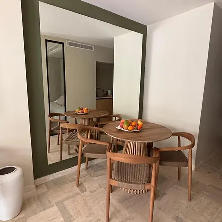 Apartament Palm Front De