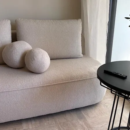 Palm Front De * קאן